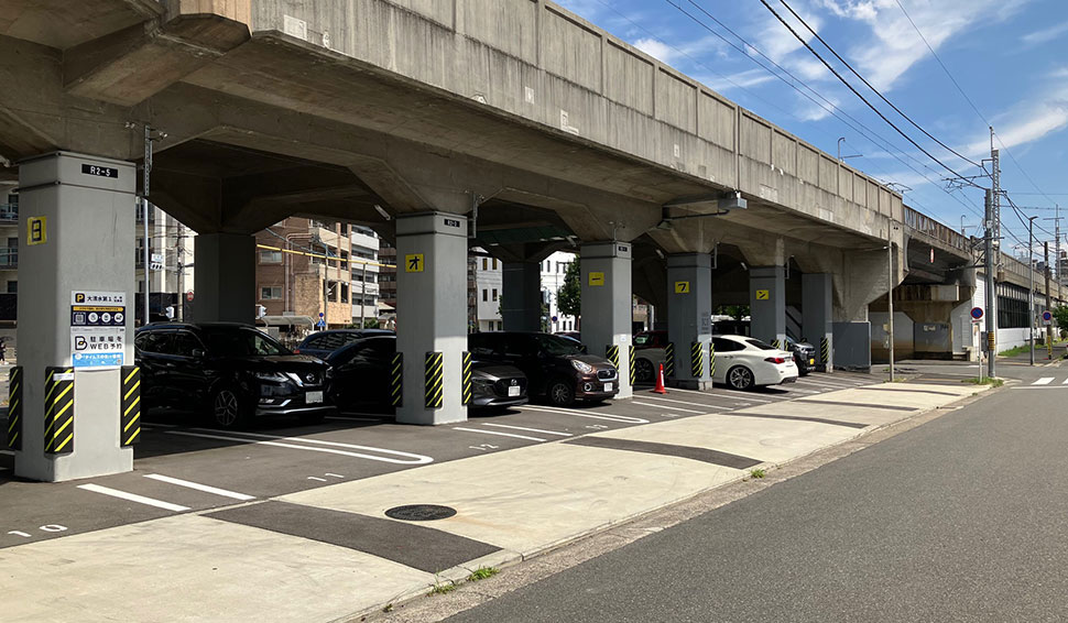 中央本線金山駅~千種駅間(大清水第1駐車場)